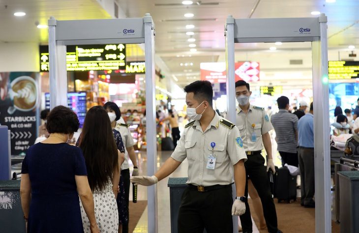 Áp dụng kiểm soát an ninh hàng không cấp độ 1 trong dịp tang lễ Tổng bí thư Nguyễn Phú Trọng- Ảnh 1. Các sân bay Việt Nam áp dụng biện pháp kiểm soát an ninh hàng không cấp độ 1 trong thời gian tổ chức tang lễ Tổng bí thư Nguyễn Phú Trọng - Ảnh: NIA