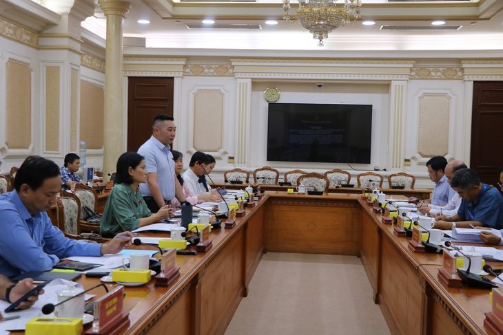 img2677-1724753758813202327051 Ban quản lý khu công nghệ cao kiến nghị gỡ khó trong việc xây dựng công trình tạm - Ảnh 1.