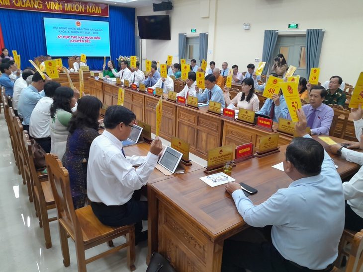 sap-xep-tinh-gon-an-giang-1735699228681318140046 An Giang khẩn trương sắp xếp, tinh gọn bộ máy từ tỉnh đến cơ sở - Ảnh 1.