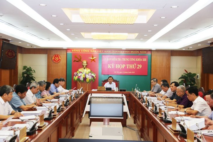 6 tháng 2023: Đã có bao nhiêu đảng viên bị cách chức, khai trừ Đảng? - Ảnh 1. Kỳ họp thứ 29 của Ủy ban Kiểm tra Trung ương - Ảnh: UBKT trung ương